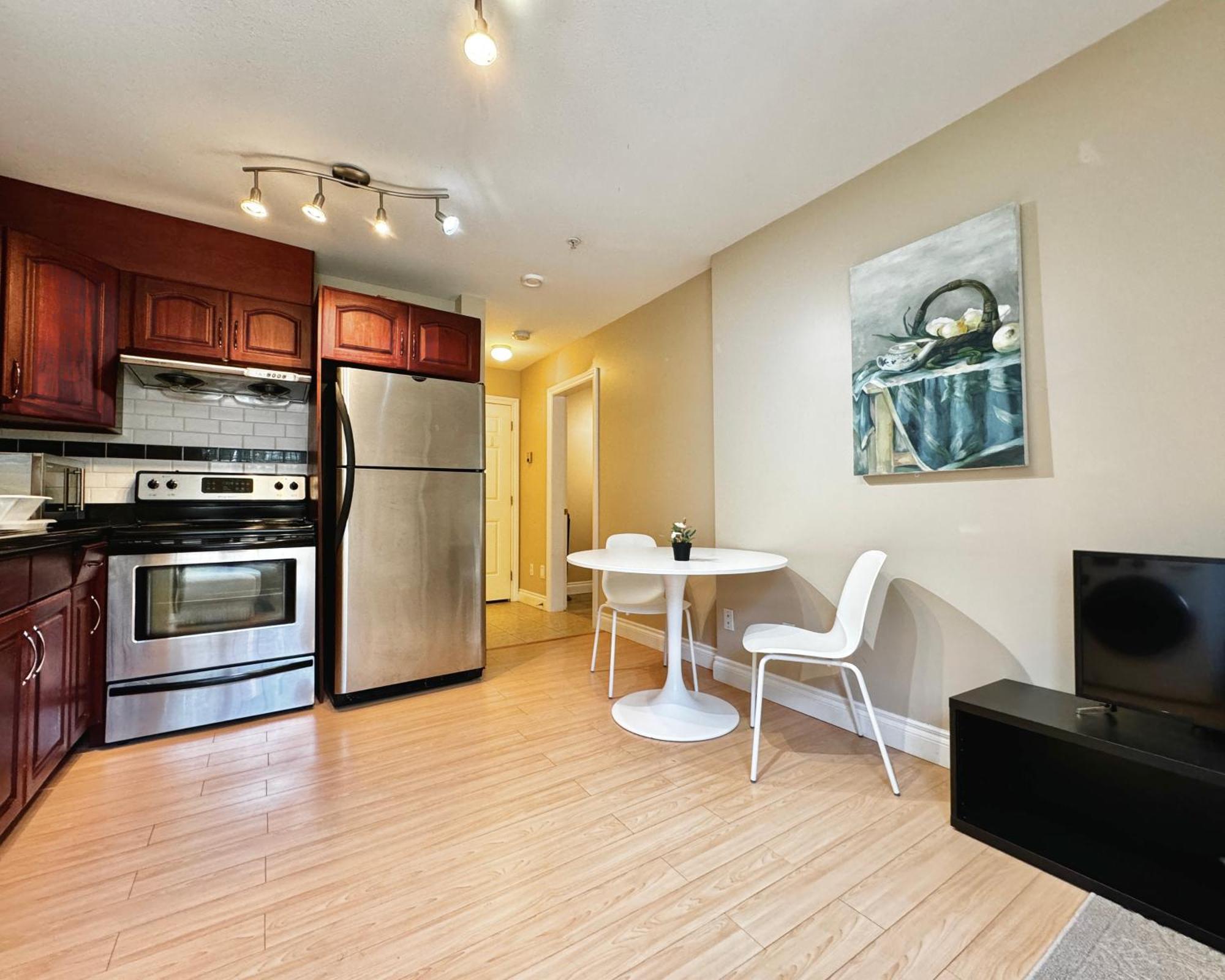Cozy 1Bedroom Suite Near Downtown Vancouver Exterior photo